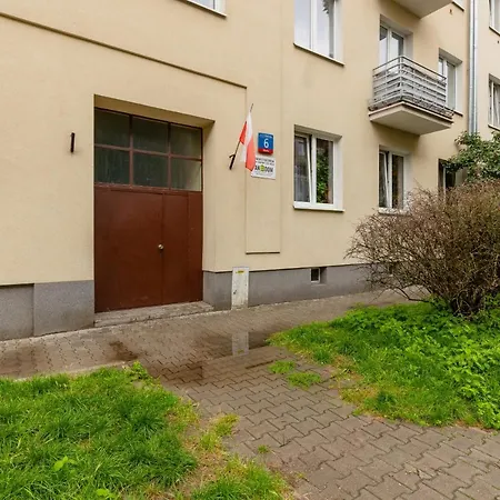 Sweet Studio Wola For 2 Guests With Loft Bed By Renters Varšava
