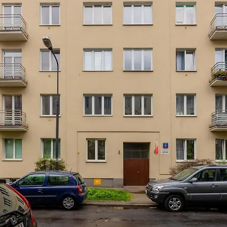 Sweet Studio Wola For 2 Guests With Loft Bed By Renters Varsó